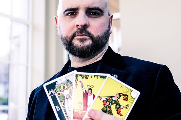 Tarot reading